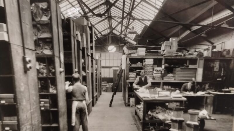 File:Parts Room 01.jpg