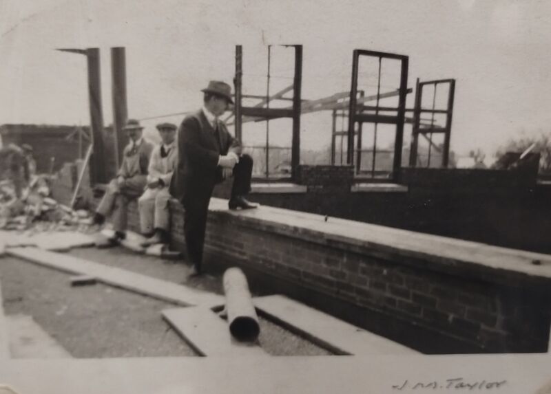 File:Mystery Photo 02.jpg