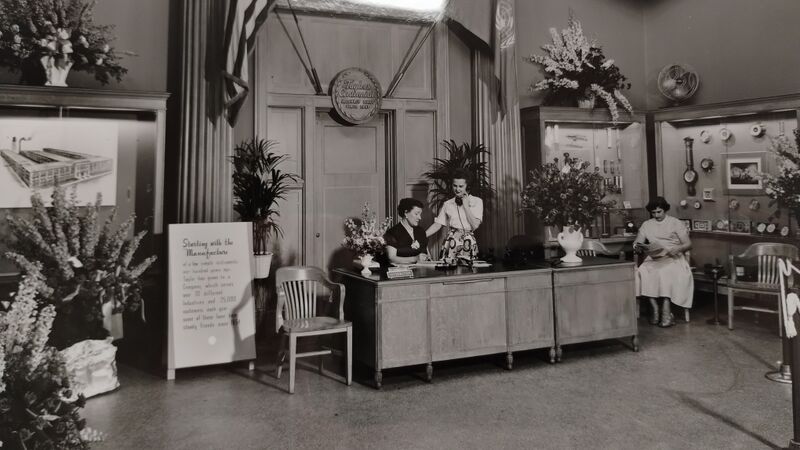 File:Centennial Photo 05.jpg